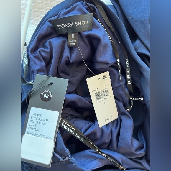 Tadashi Shoii Taffeta Bow One Shoulder Crepe Gown NWT - Picture 4 of 16